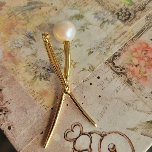 Brooch Women Vintage Pin Modernist Gold Tone Pearl Abstract Sculptural Brooch - Picture 5 of 10